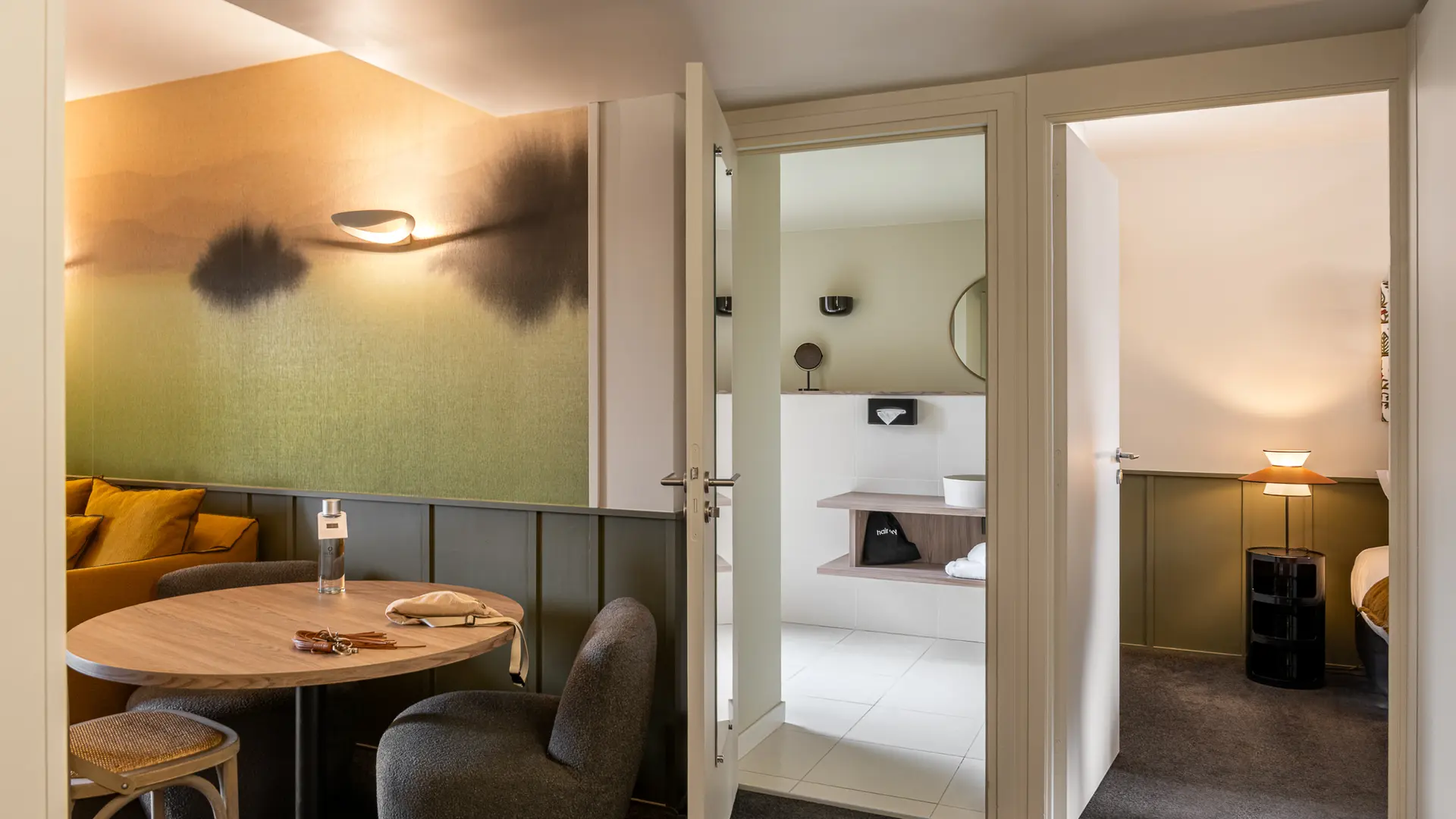 © Léya HALLEREAU. Hotel l'Adresse - Saint Malo