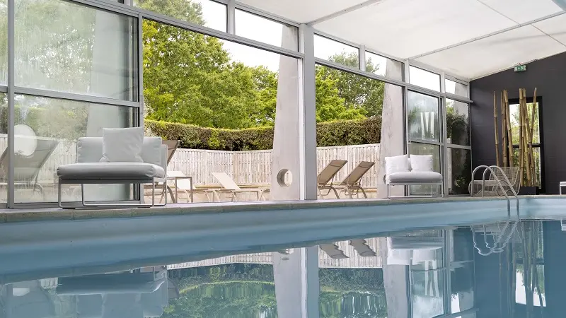 Hotel Spa Roi Arthur - piscine - Ploërmel - lac au Duc - Bretagne