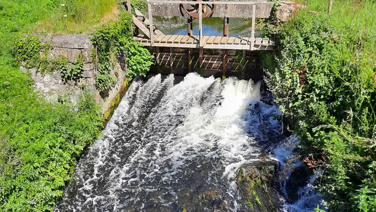 ©Centre-Morbihan-Communauté_circuit-la-grée---cours-d-eau-claieplumelec-(5)