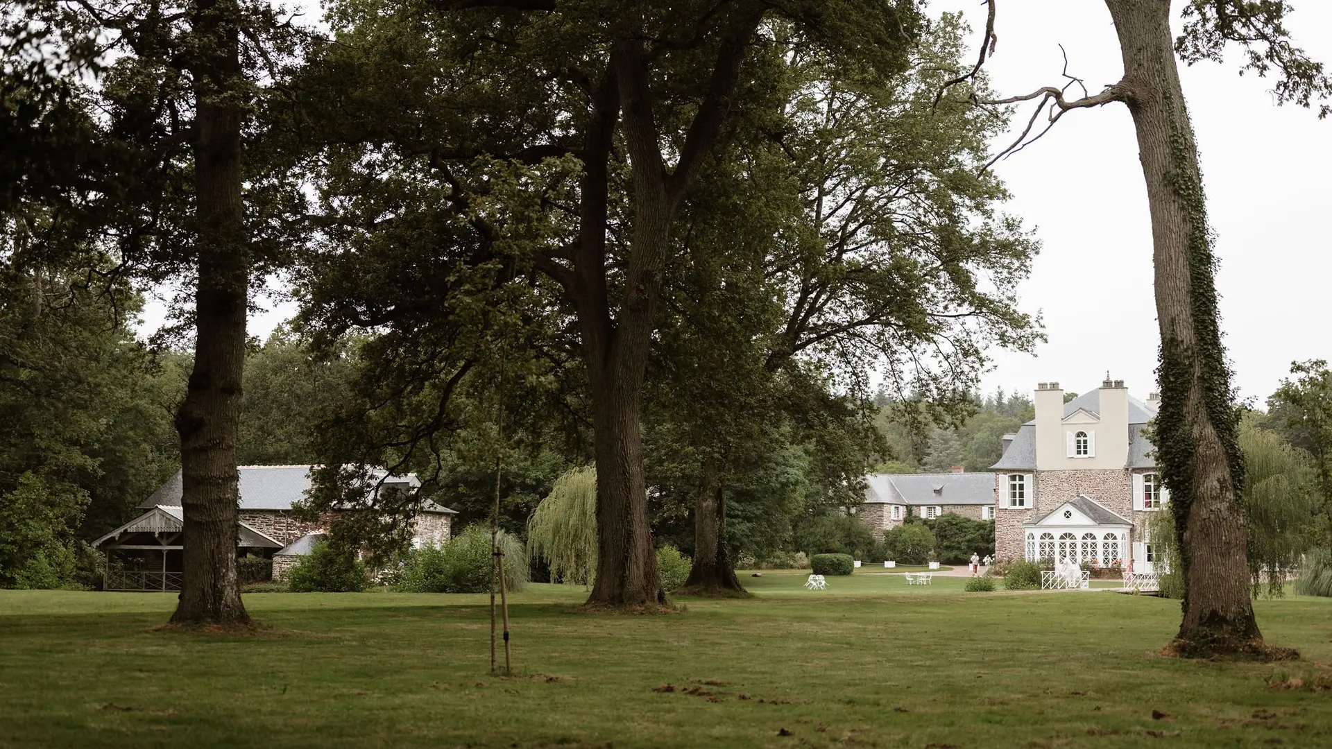 Domaine des Longrais_St Thurial_parc