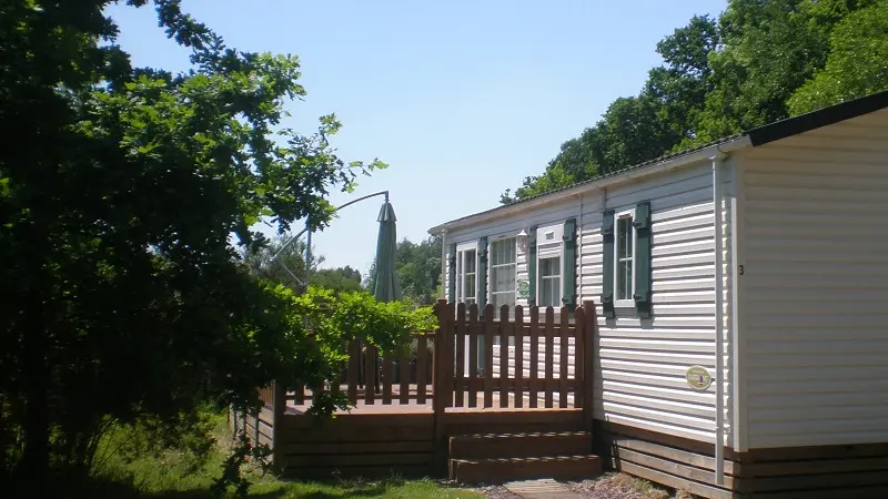Camping Merlin L'enchanteur - Loyat - Brocéliande