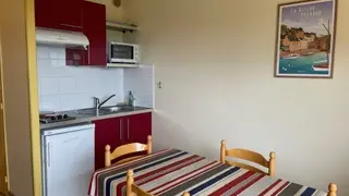 056MS000360_Castet_Coincuisine