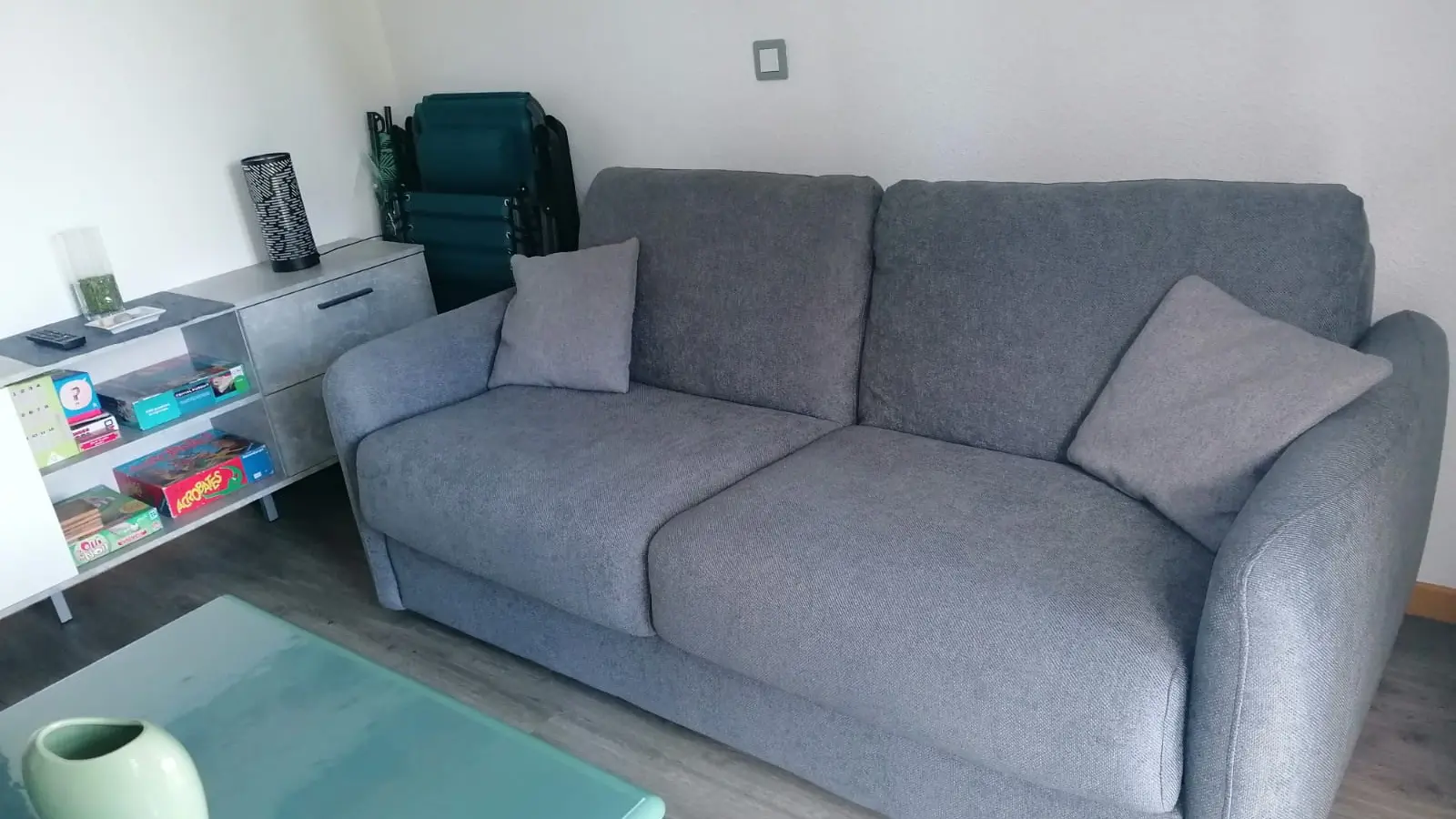 056MS000368_Brohan_ Salon