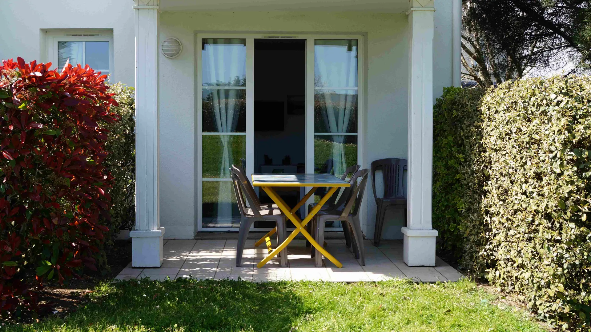 056MS000368_Brohan_Façade