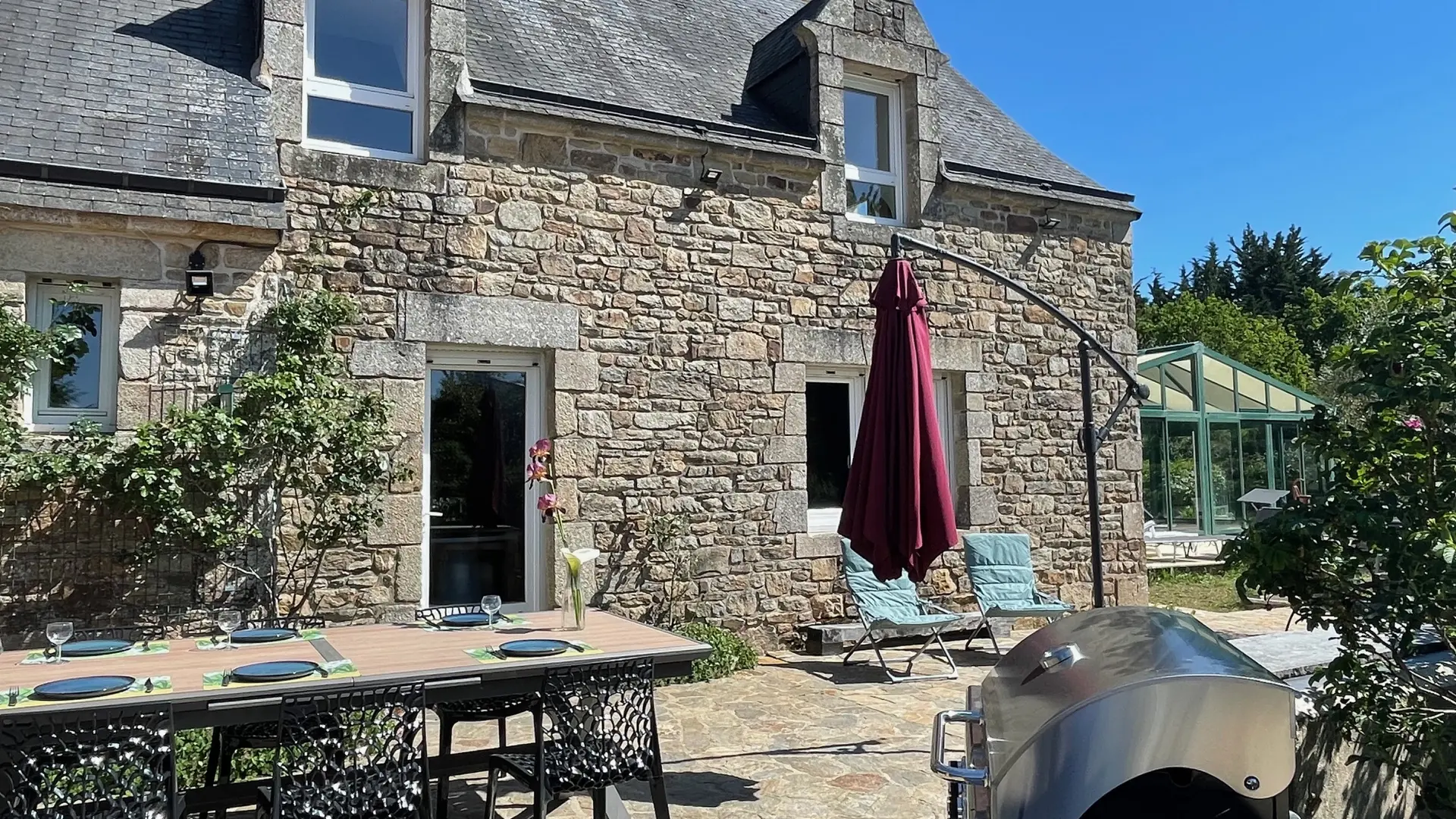 056MS000464-Les-Hauts-de-Locmiquel-Facade-terrasse