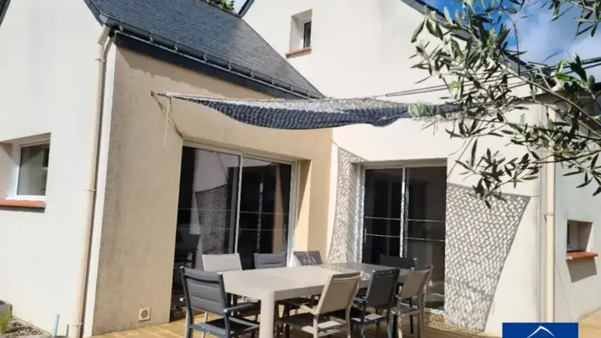 056MS000496_Yvinec_Facade