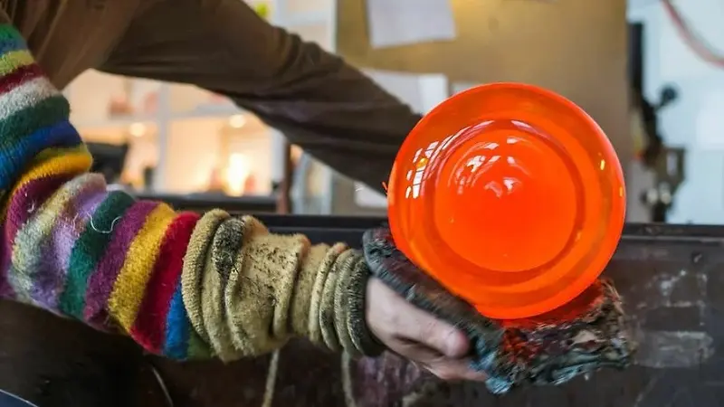 atelier_atoell_soufflage_verre_Mauron_Destination_Brocéliande_Morbihan