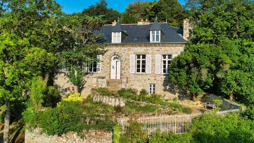 1 Façade principale Musée Yvonne Jean-Haffen - Dinan
