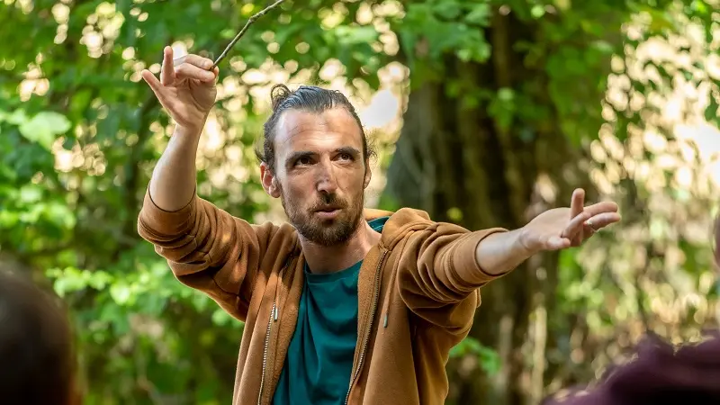 Guillaume-légendesdeBrocéliande_conteur_Destination_Brocéliande