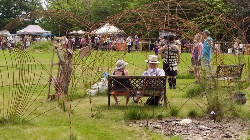 marché_artisans_animations_jardinsdelapeignie_Ménéac_DestinationBroceliande