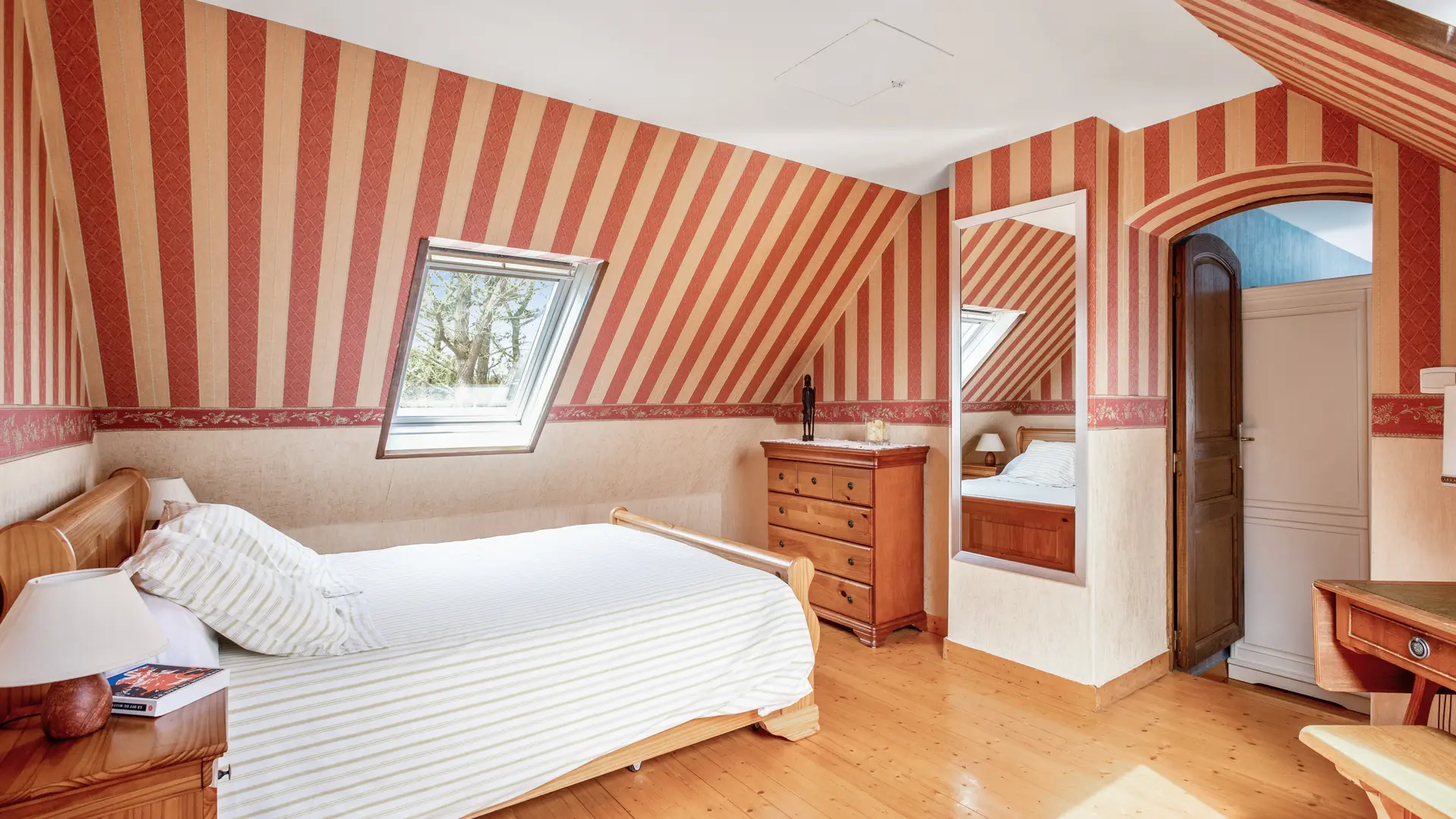 KERGAROEL-MAISON GAELLE-LOCATION SAISONNIERE-BANGOR-BELLEILE