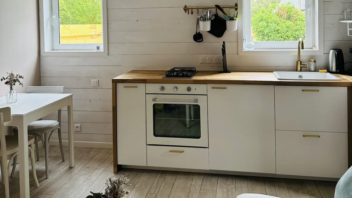 2 CUISINE ABRI DES FEES PLEURTUIT