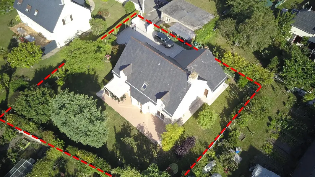 2-Dinard-gîte10 personnes-Le Clos Brizeux-Vue d'ensemble de la propriété_Drone