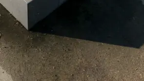 2 bornes aire services edf-eau et vidanges vue droite