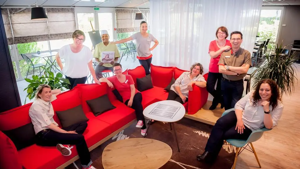 hôtel ibis vannes équipe