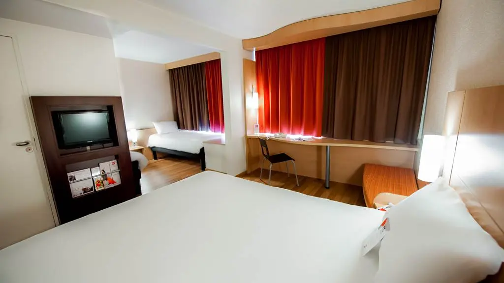Hôtel ibis vannes chambre famille