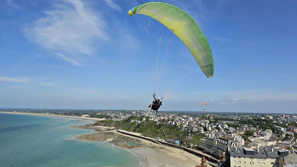 Parapente en Baie