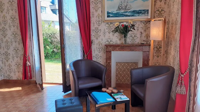 Location-Madame Bouleuc-Cancale