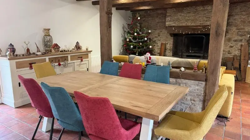 25_13_050_MmeGuerin_Batisses1872