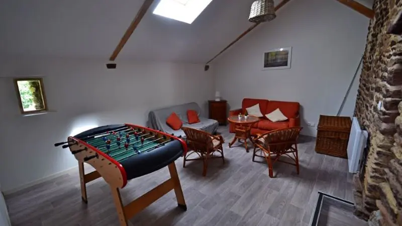 25_13_125_GiteMaringotte_11pers