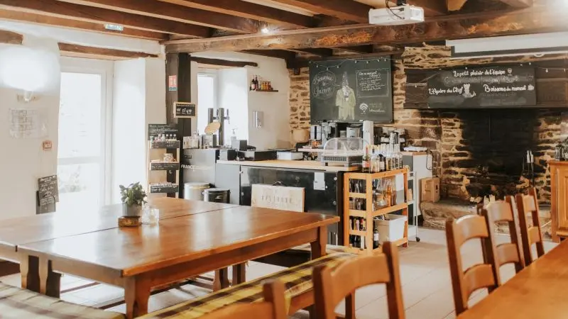 25_14_431_AubergeValSansRetour_AubergeValSansRetour