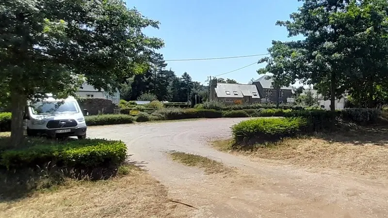 25_16_077_PloermelCommunaute_AireCampingCarTrehorenteuc