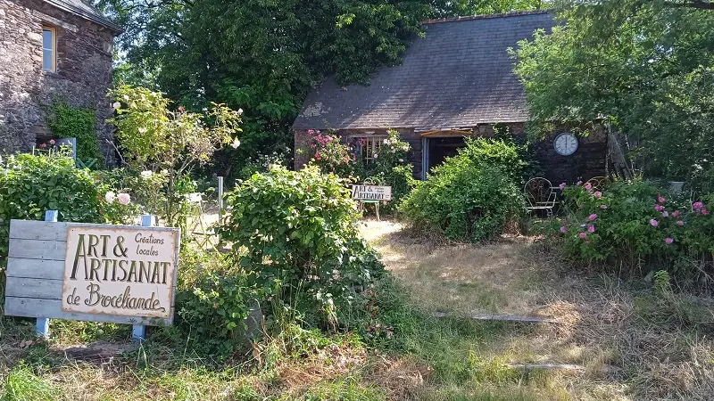 artisanat_boutique_maisondessources_Tréhorenteuc_DestinationBrocéliande