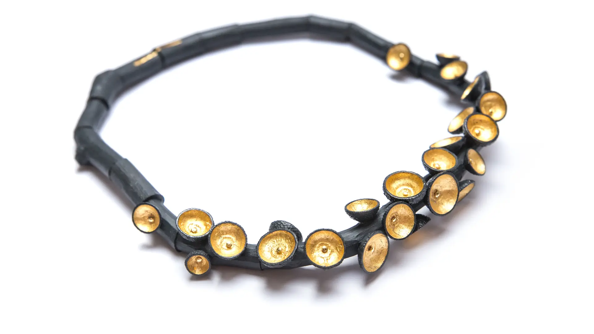 361288_collier-cupules-4