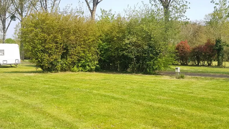 Camping Merlin L'enchanteur - Loyat - Brocéliande