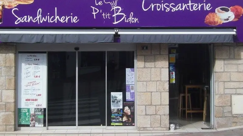 Le P'tit Bidon - vitrine - Ploërmel - Morbihan