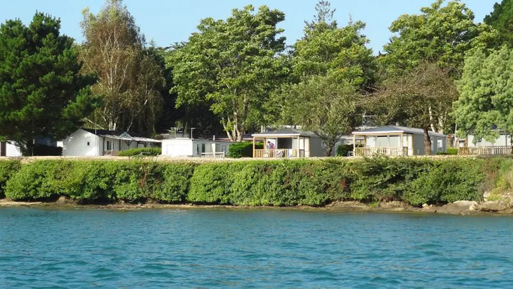 Camping-Le-Bilouris-Vue-Côté-Golfe-Arzon-Presqu'île-de-Rhuys-Golfe-du-Morbihan-Bretagne sud