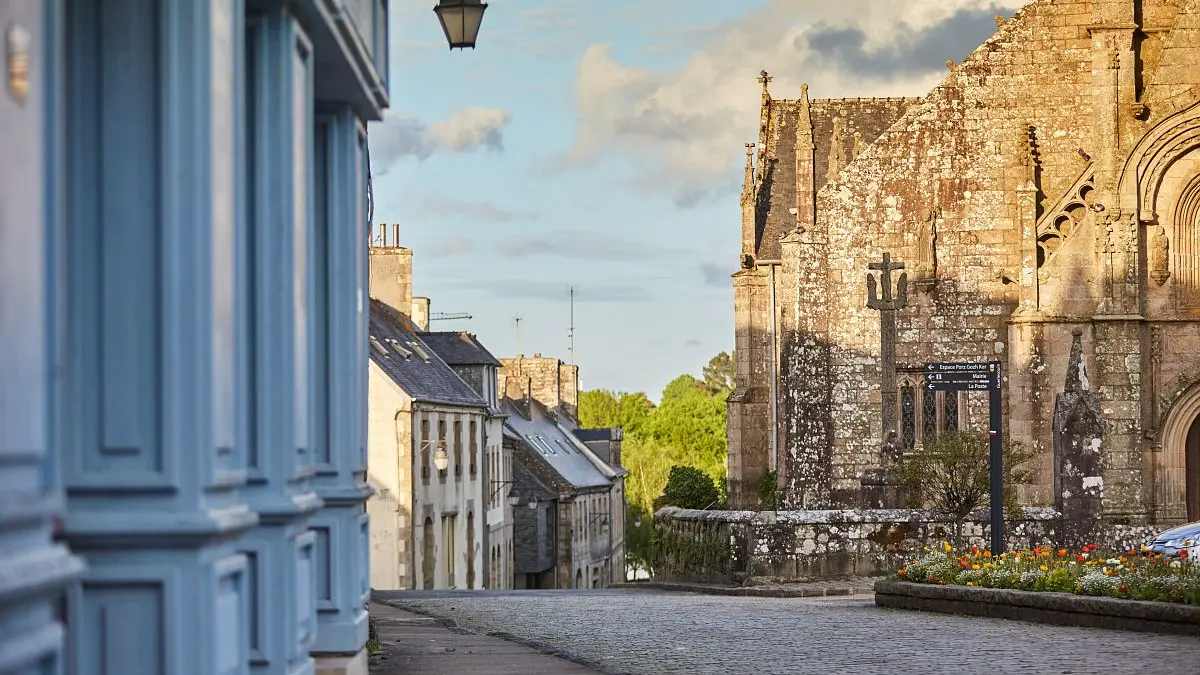 A la découverte du patrimoine de Guerlesquin_Eglise Saint-Tenenan_crédit Alexandre Lamoureux_validité 31102030