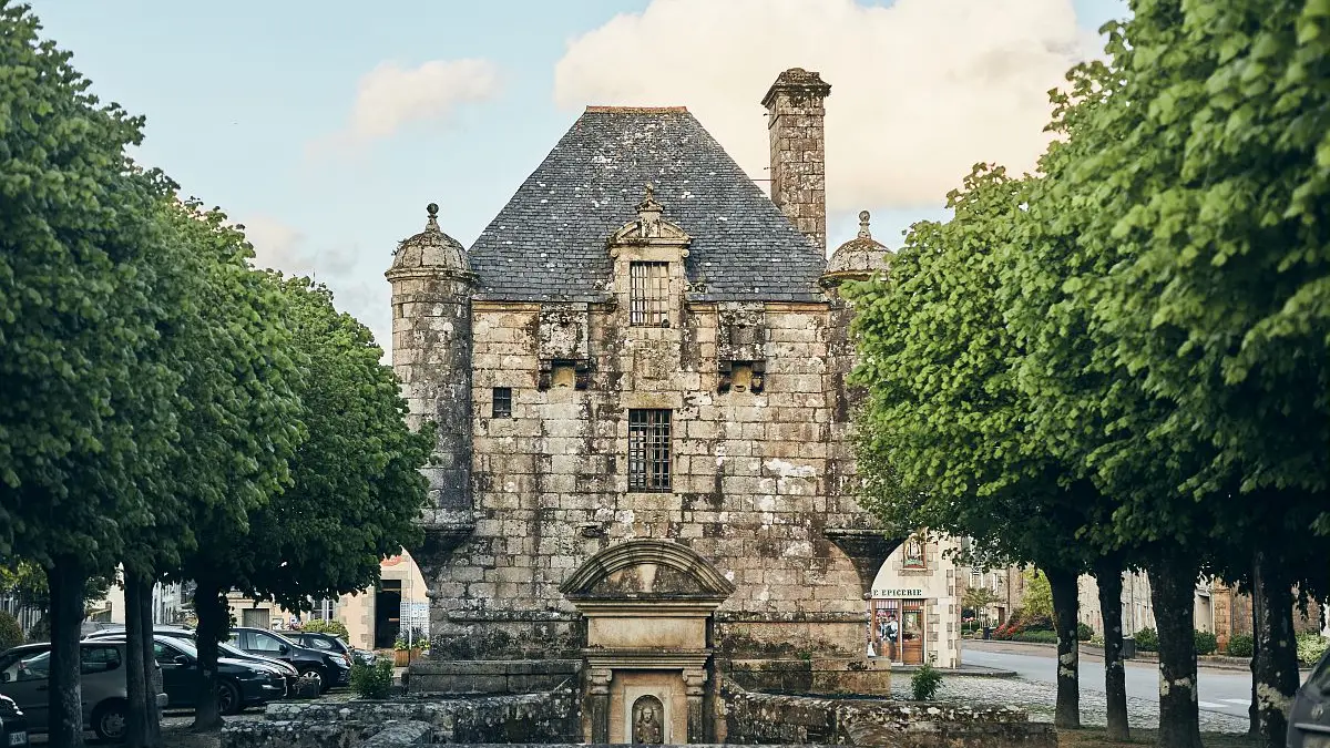 A la découverte du patrimoine de Guerlesquin_Prison seigneuriale_crédit Alexandre Lamoureux_validité 31102030