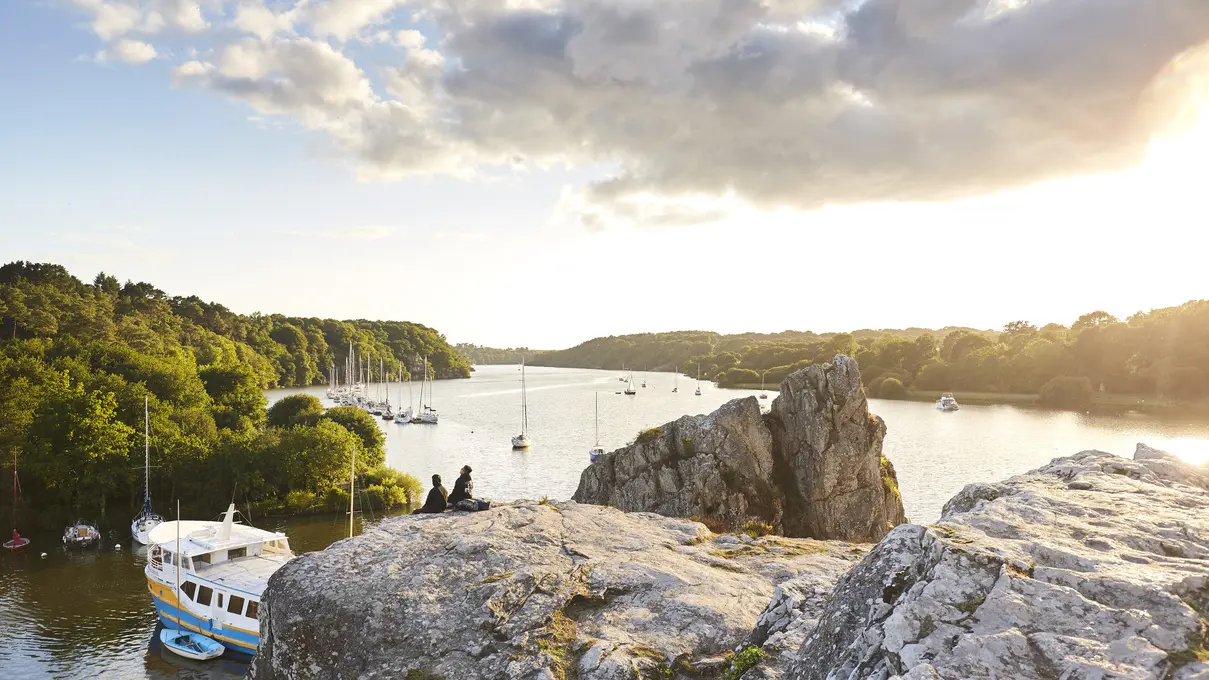 A la découverte du patrimoine de La Roche Bernard_Rocher, surplombant La Vilaine_crédit Alexandre Lamoureux_validité_31102030