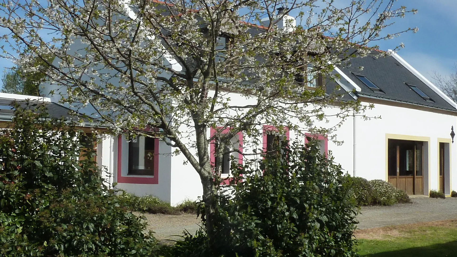 JONCQUEZ ESTIENNE ANNE-LOCATION SAISONNIERE-BANGOR-BELLEILE