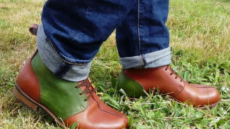 BOTTINES PORTEES profil