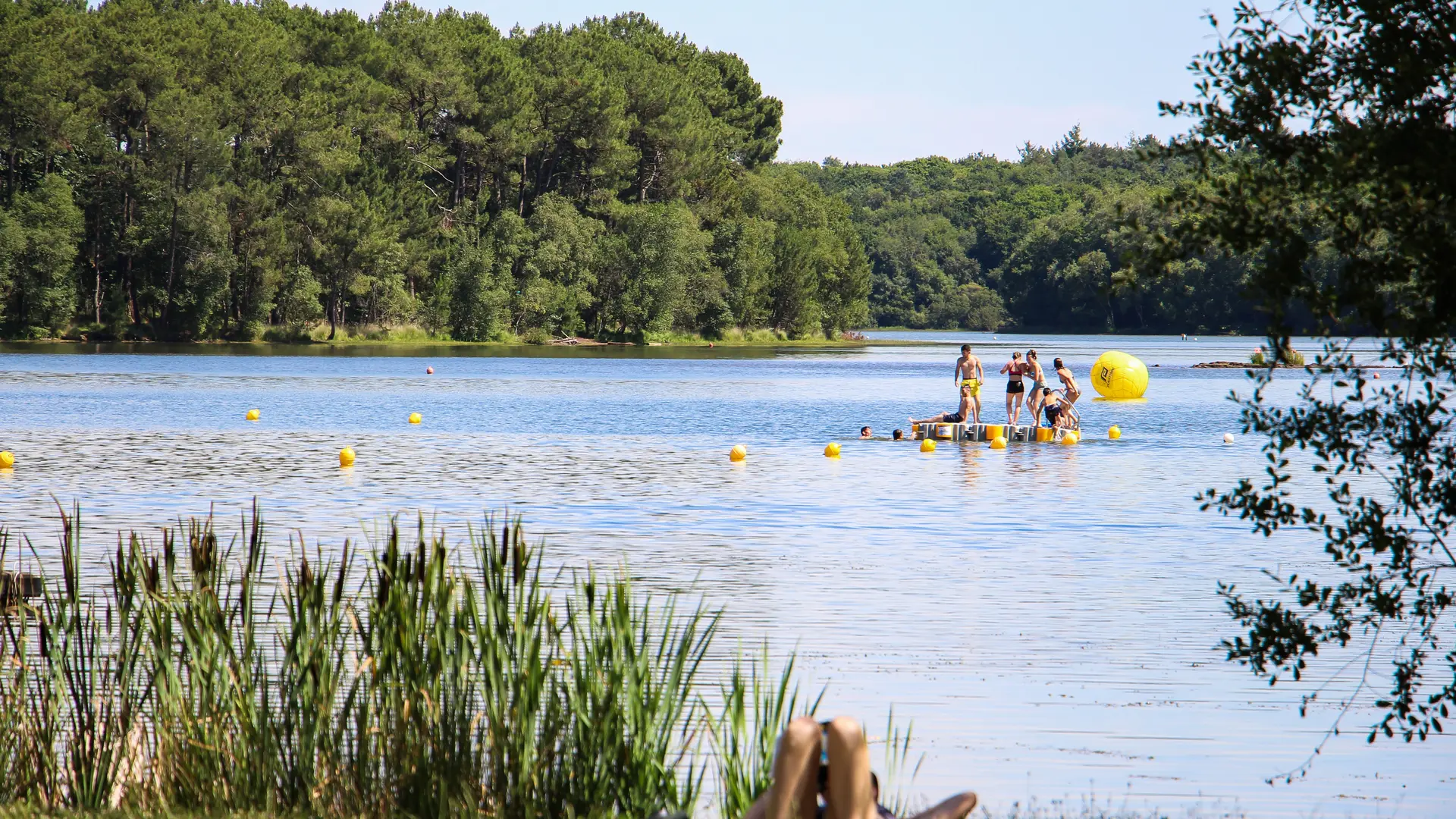 Baignade Lac de Trémelin Iffendic Brocéliande Bretagne, Plage Lac de Trémelin-2