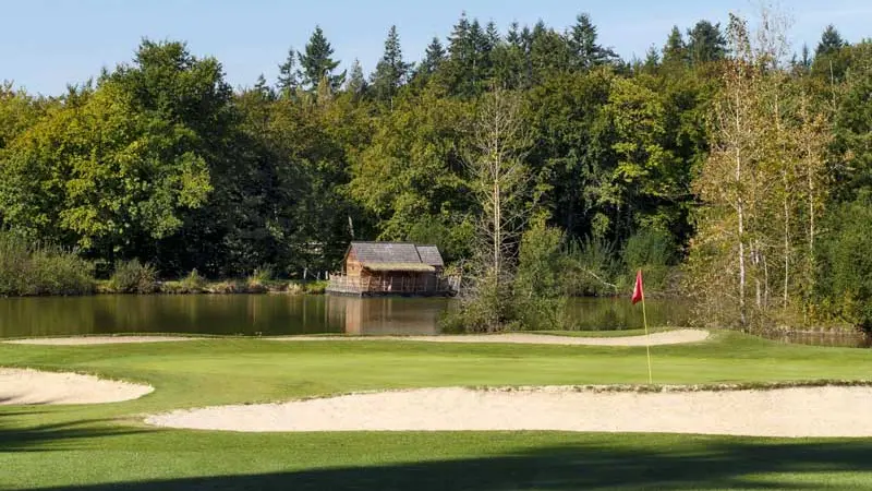 Les Ormes, Golf & Resort