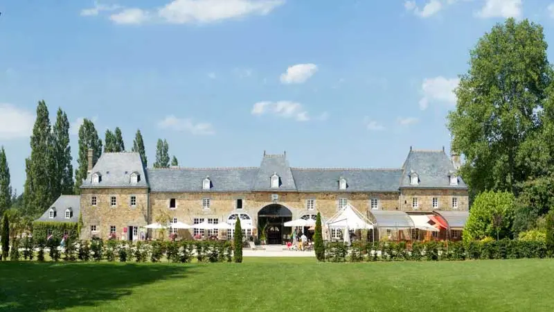 Les Ormes, Golf & Resort