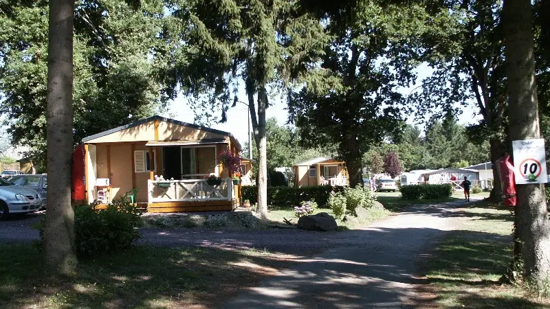 Camping du Lac - Taupont - Brocéliande - Bretagne