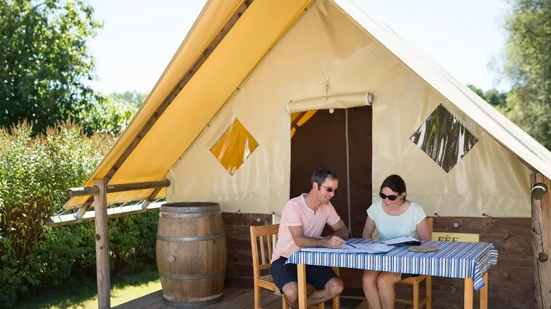 camping vallée du Ninian - insolite - tente fée viviane - Taupont - Brocéliande