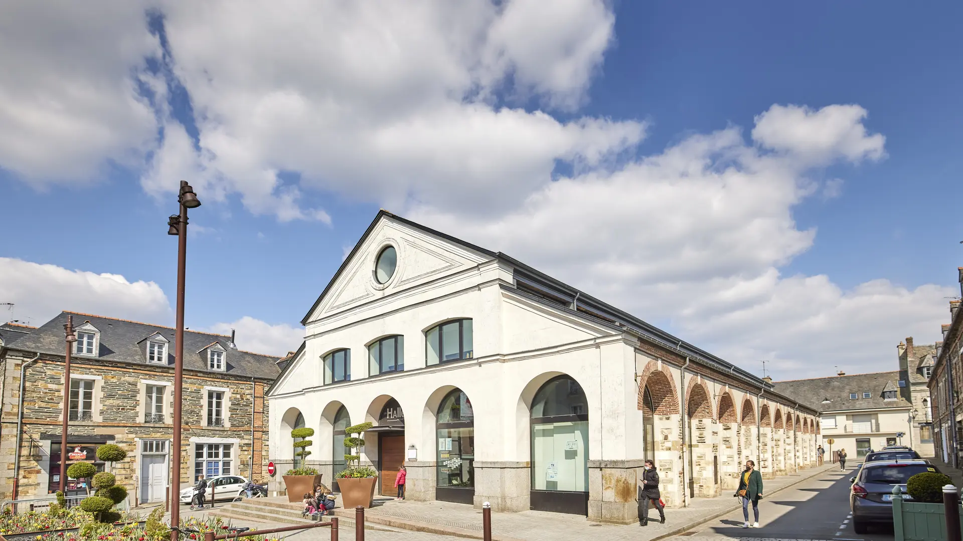 La Surprenante - Visite guidée de la Petite Cité de Caractère