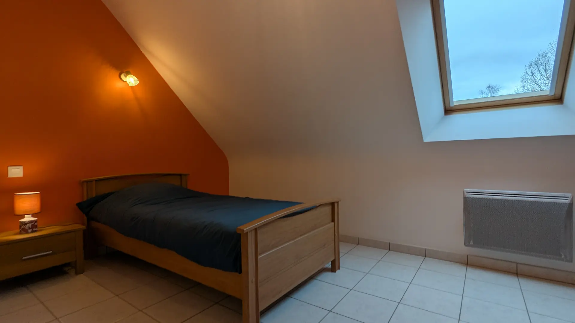 Chambre 3 2 lits 1 simple Gite Coté Parc