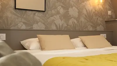 Chambre Double Confort HOTEL LES ALIZES DINARD (2)