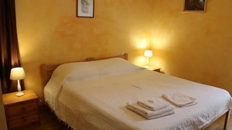 Chambre-d-hotes---Auberge-La-Maison-Neuve