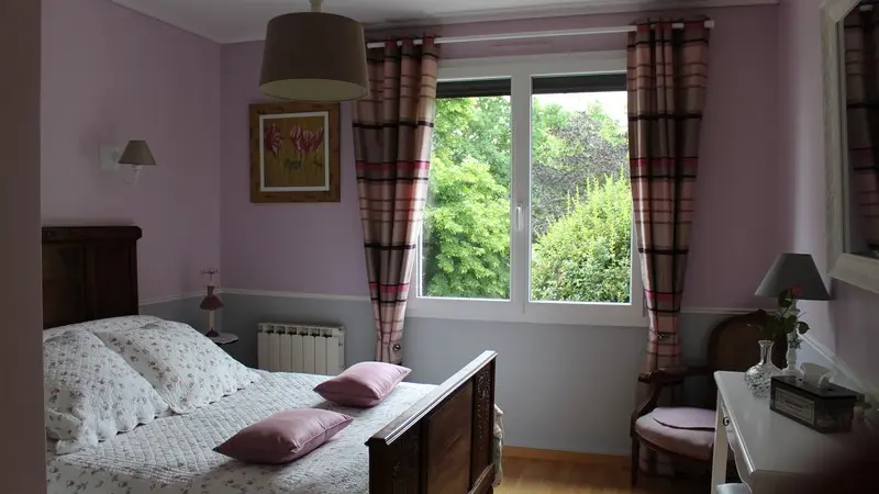Chambre-rose-en-bas