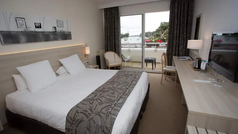 Hôtel-Restaurant Best Western Le Roof