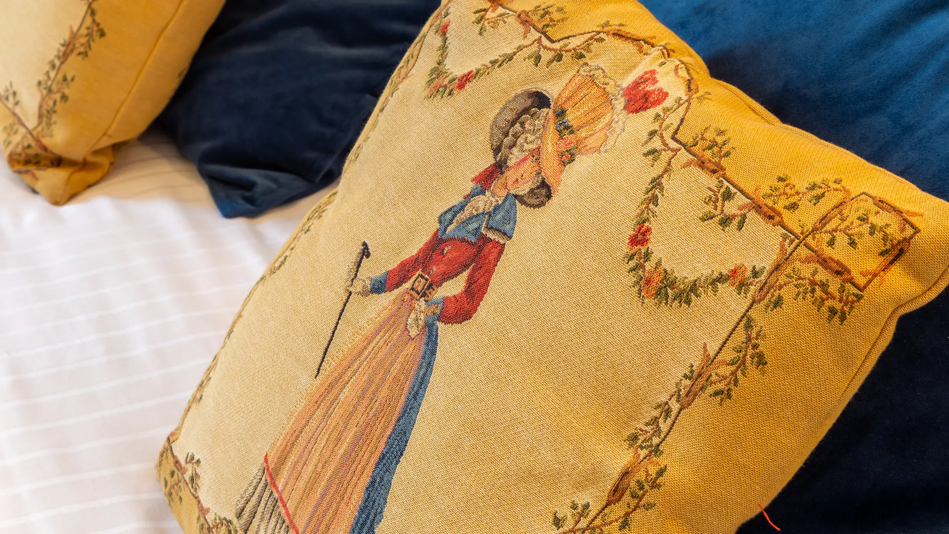 Chambre supérieure Château du Colombier