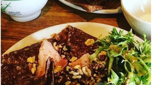 Crêperie La Fée Gourmande_Paimpont__Galette_Lard-lardons-saladeverte