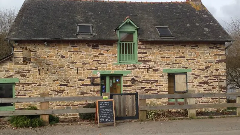 Crêperie La Fée gourmande_Paimpont_vue extérieure